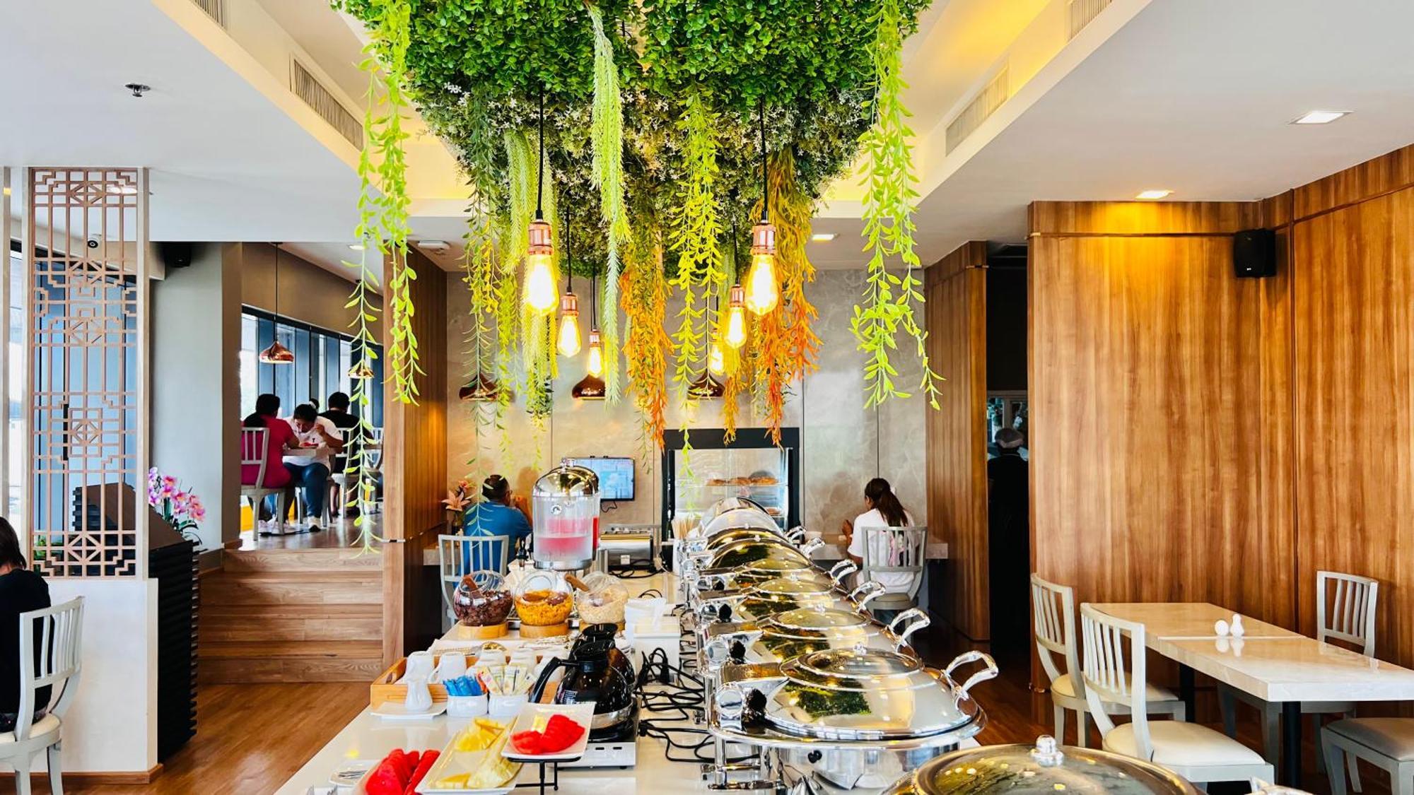 Civic Horizon Hotel&Residence Bangkok Exterior foto
