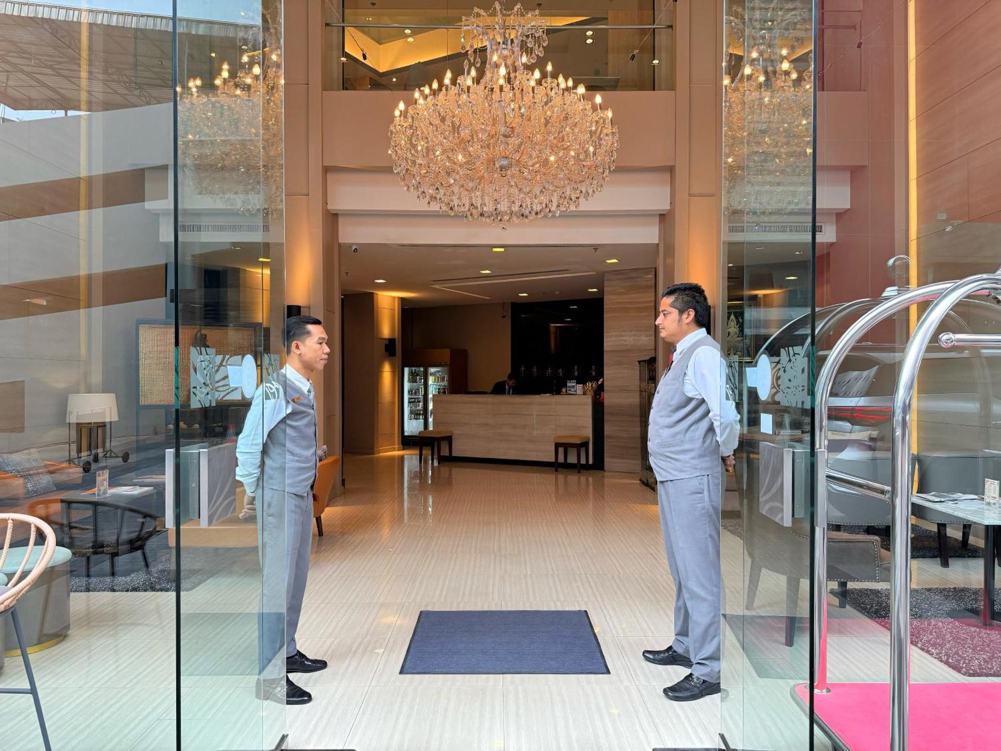 Civic Horizon Hotel&Residence Bangkok Exterior foto